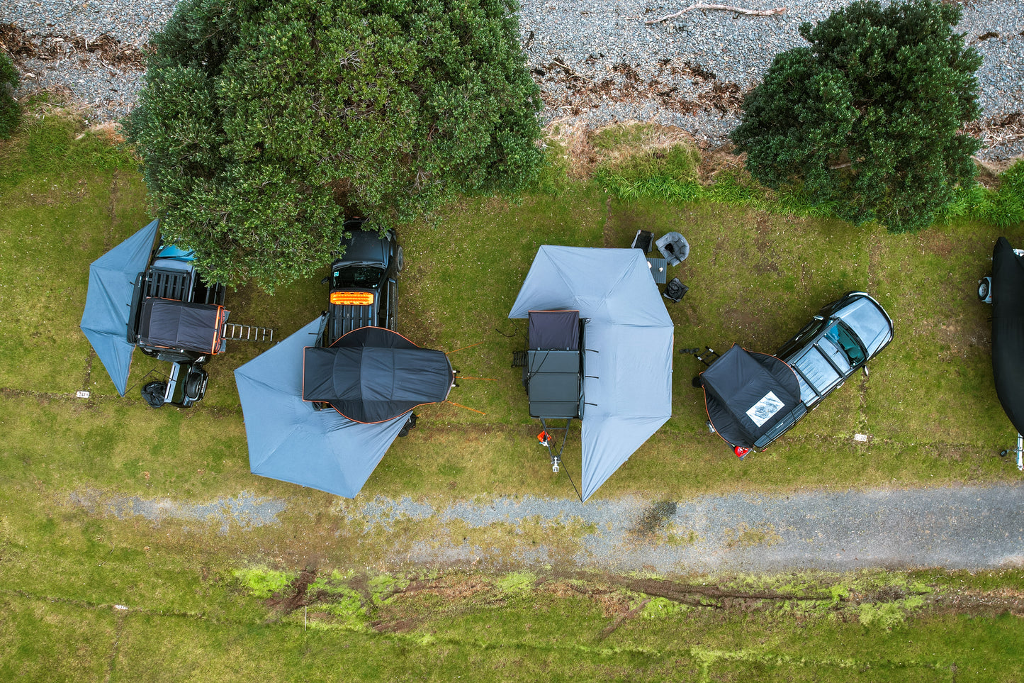 Kiwi Camping Tuatara 180° Self-Supporting Awning 1.8M