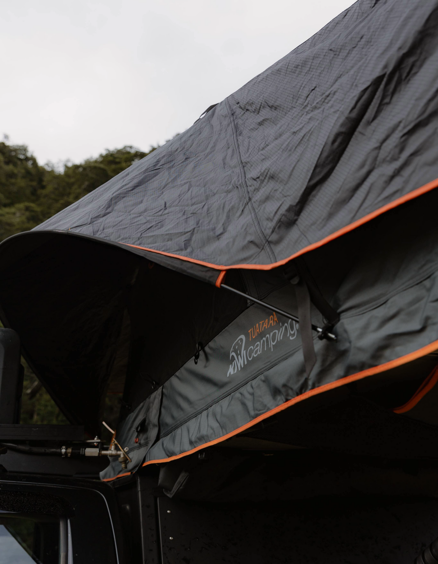 Kiwi Camping Tuatara Summit Extended Rooftop Tent