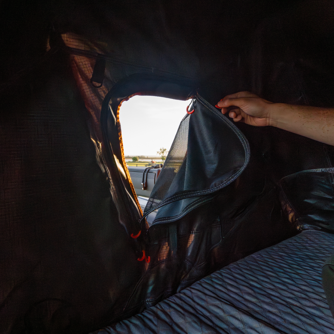 Kiwi Camping Tuatara Crest Rooftop Tent